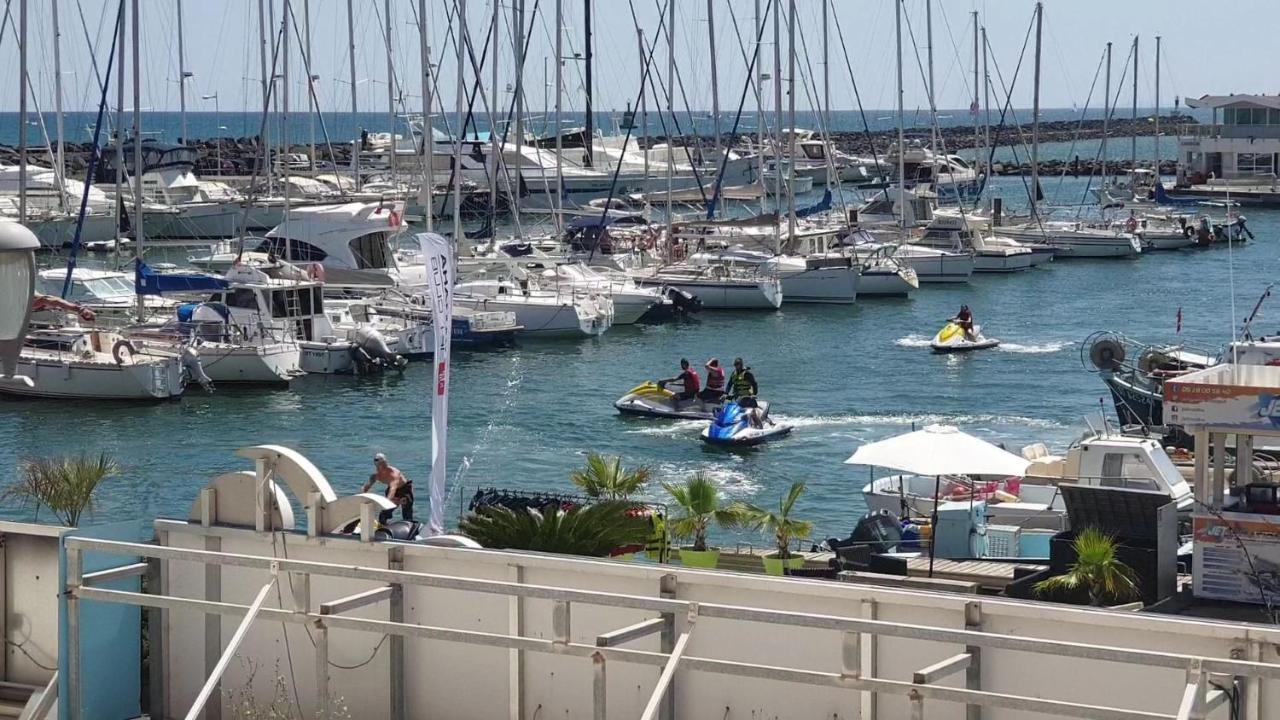 Residence De Standing La Pecherie Spacieux T3 Comme Un Cocon Familial Vue Mer Et Sur L'Avant Port Sur Le Bout Du Bout De Cap D'Agde Seule Cap En Occitanie エクステリア 写真