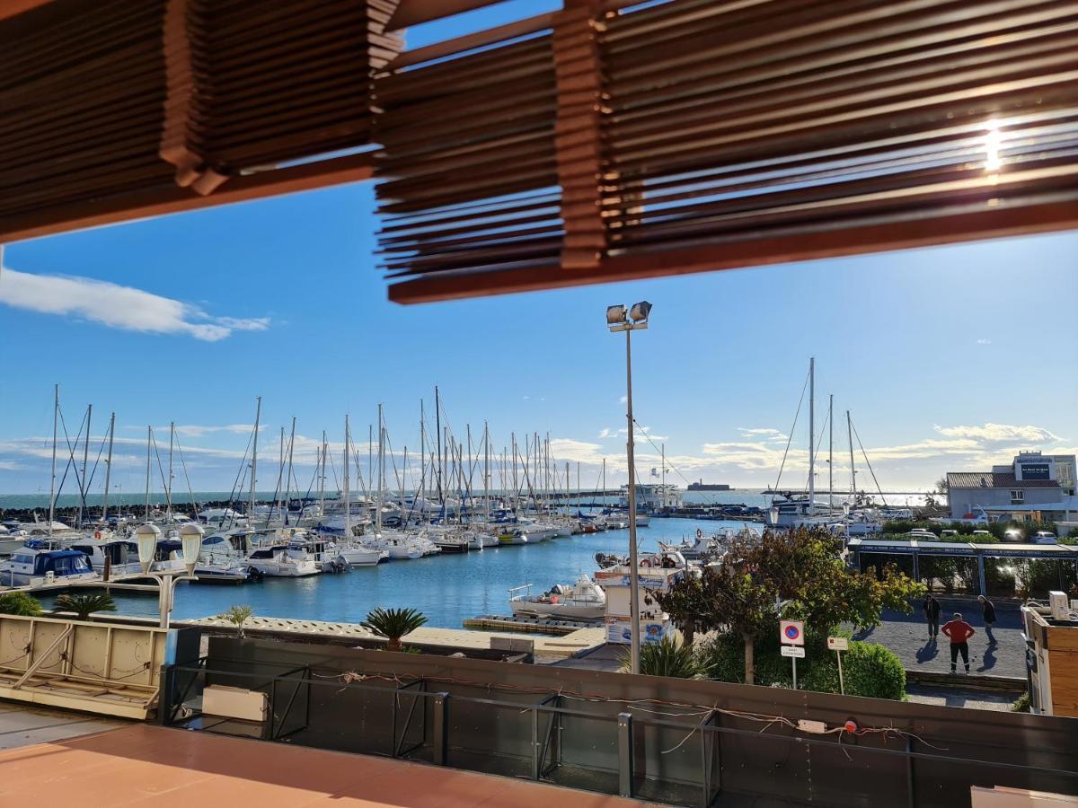 Residence De Standing La Pecherie Spacieux T3 Comme Un Cocon Familial Vue Mer Et Sur L'Avant Port Sur Le Bout Du Bout De Cap D'Agde Seule Cap En Occitanie エクステリア 写真